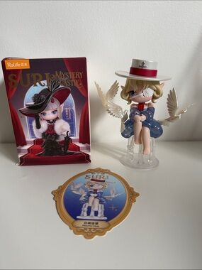 SURI Mystery Castle Figurine - PEACEFUL DOVE 🕊️